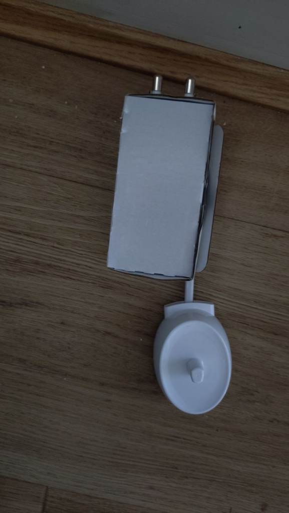 Brand new unused Oral B cable/base