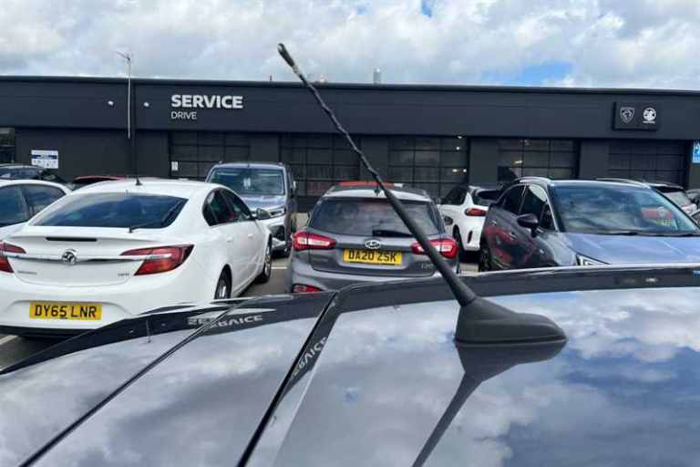 2022 Peugeot 208 1.2 PureTech Active Premium 5dr HATCHBACK PETROL Manual