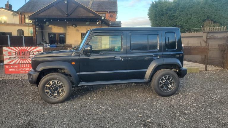 Suzuki jimny nomade 1.5 auto black 4wd new delivery miles japanese import 2025