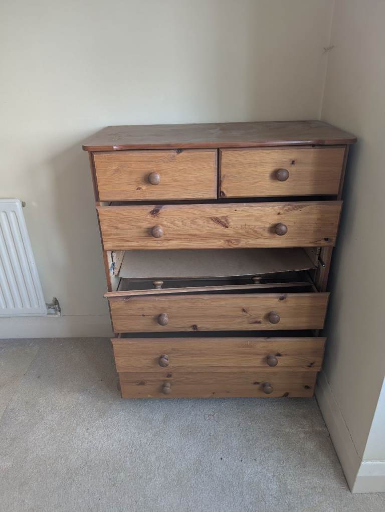 Wooden chest of drawers -FREE