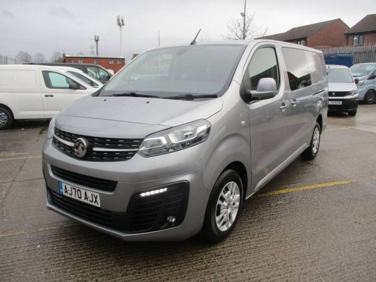 2021 70 VAUXHALL VIVARO 2.0 TURBO D 3100 SPORTIVE 6 SEAT CREW VAN LONG WHEEL BAS
