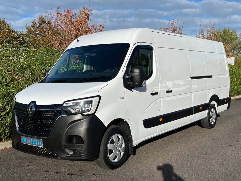 2023 Renault Master EX LWB  AIR CON  CAMERA  RWD LML35 Diesel