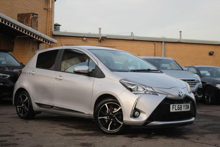2018 Toyota Yaris 1.5 VVT-h Design E-CVT Euro 6 (s/s) 5dr HATCHBACK Petrol/Electric Hybrid Automatic