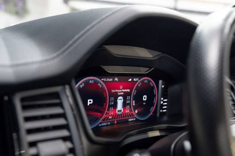 2022 Skoda Kodiaq 2.0 TDI SportLine SUV 5dr Diesel DSG 4WD Euro 6 (s/s) (7 Seat) (200 ps) ESTATE ...