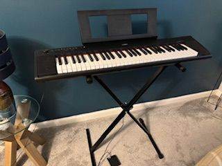 image for Electric Keyboard - Good Condition