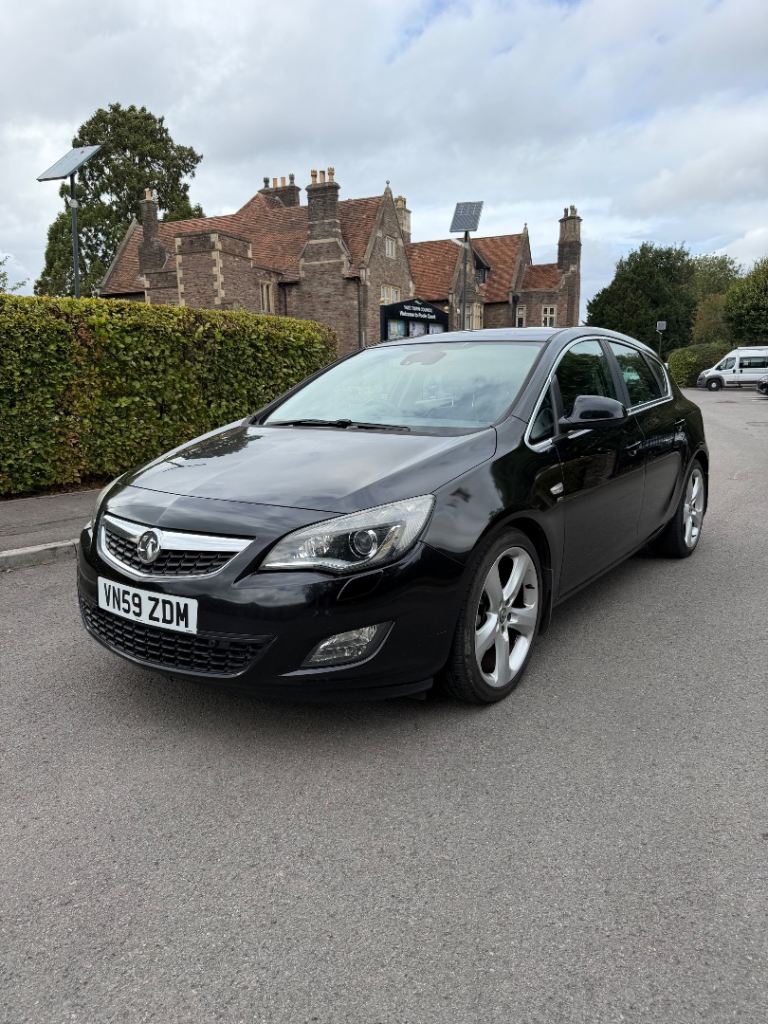 Vauxhall Astra 1.7 CDTI SRI - 9 months mot - 128k miles - FULL SERVICE HISTORY - HIGH SPEC