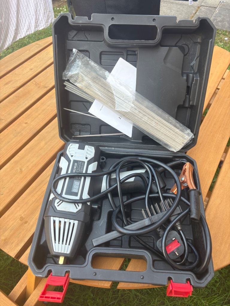 Handheld Compact Arc Welder with Case and Rods – Good Condition