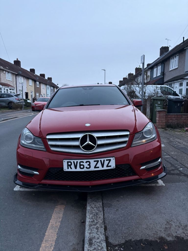 Mercedes-Benz, C CLASS, Saloon, 2013, Manual, 1595 (cc), 4 doors