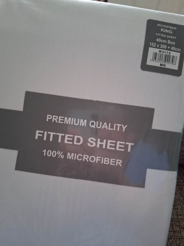 New King Size White Microfiber Fitted Sheet