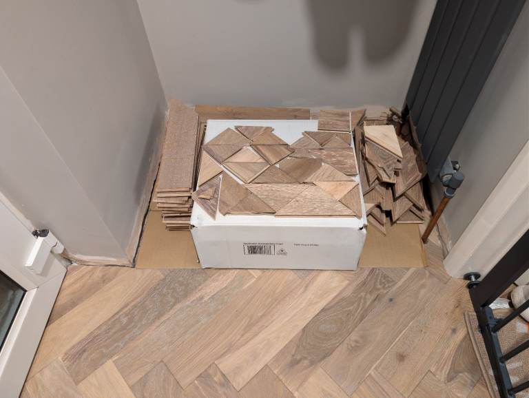 Oak flooring herringbone parquet 