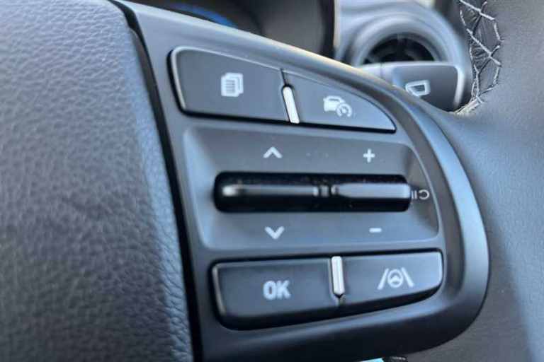 2025 Hyundai i10 1.0 [63] Advance 5dr [Nav] HATCHBACK PETROL Manual