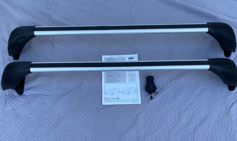 Ford Focus Roof bars **SOLD**