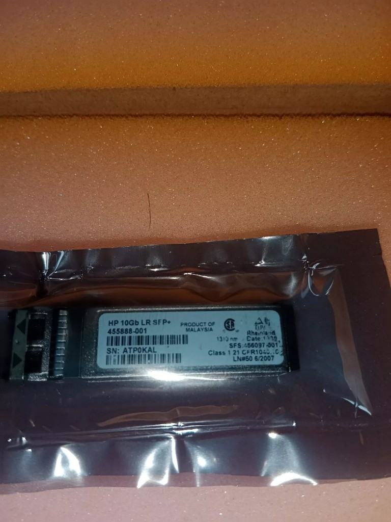 HP 10GB LR SFP+ Transceiver Module CLASS 1 21 CFR1040 