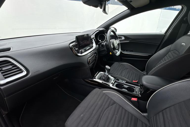  Kia Proceed 1.5 T Gdi Gt Line Shooting Brake 5dr Petrol Manual Euro 6 s/s 138