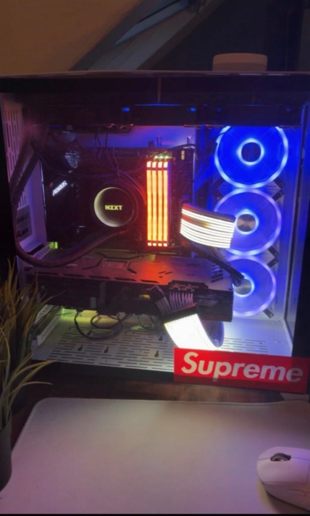 Custom Built Gaming PC – Good Condition, RGB Lighting