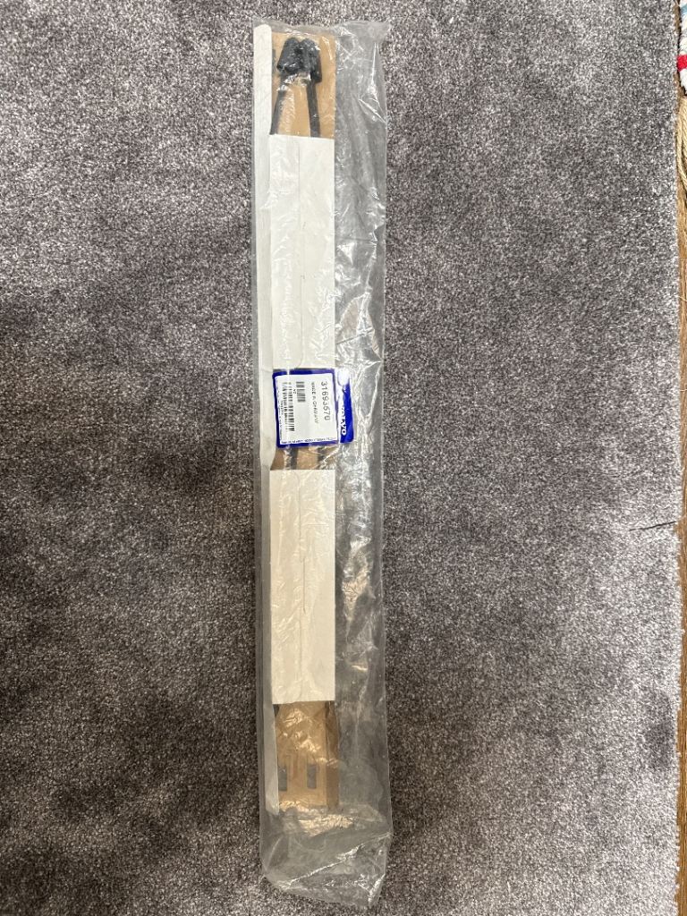 Genuine Volvo V60 (MK2) Wiper Blade