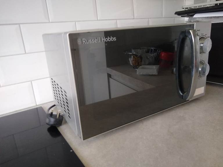 Russell Hobbs microwave oven 