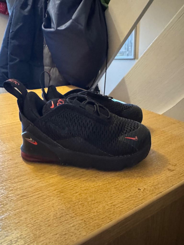 6.5 toddlers trainers 