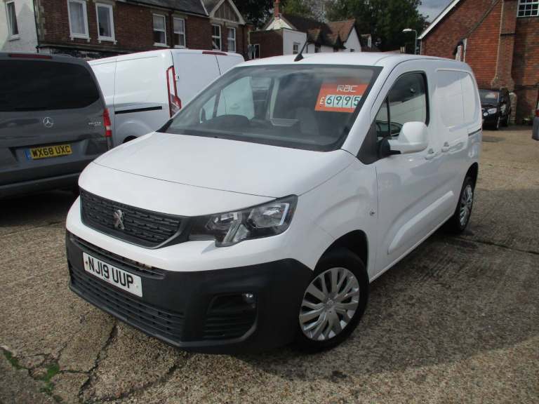 2019 Peugeot Partner 1000 16 BlueHDi 100 Professional Van PANEL VAN Diesel Manual