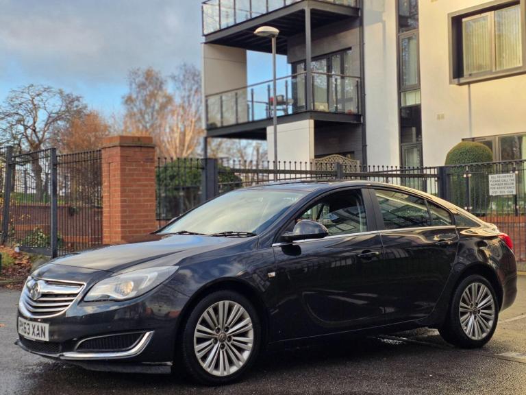 2013 Vauxhall Insignia 2.0 CDTi ecoFLEX Design Nav 5dr [Start Stop] HATCHBACK DIESEL Manual