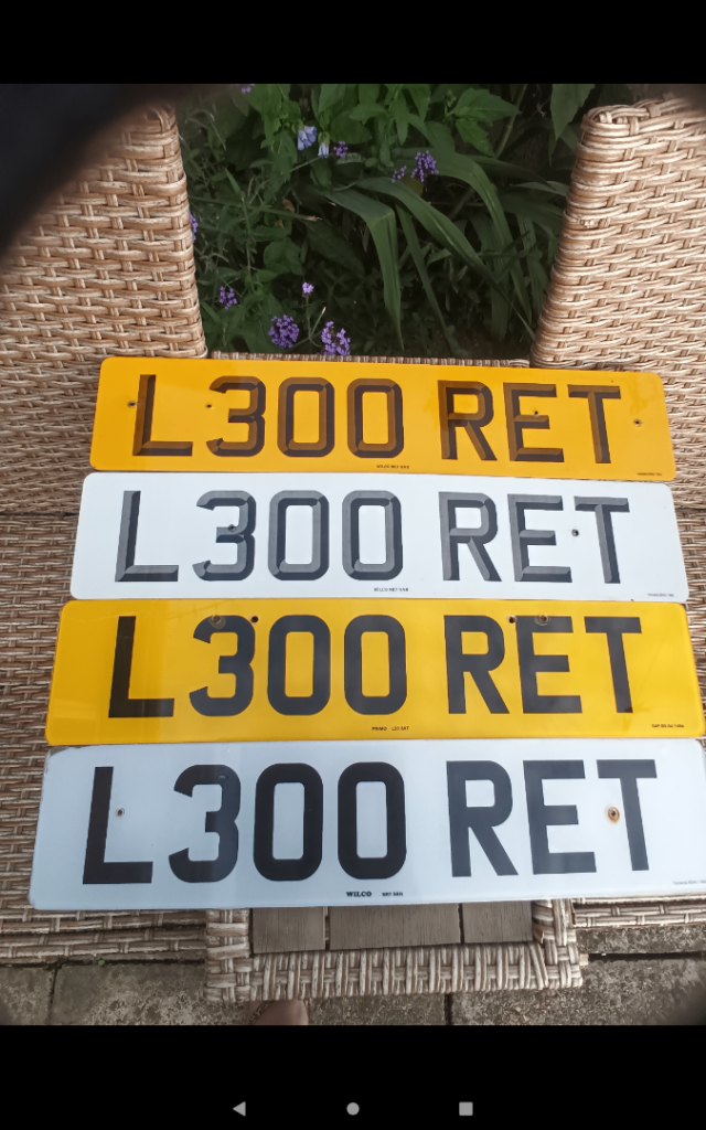 PrIVATE PLATE L300 RET