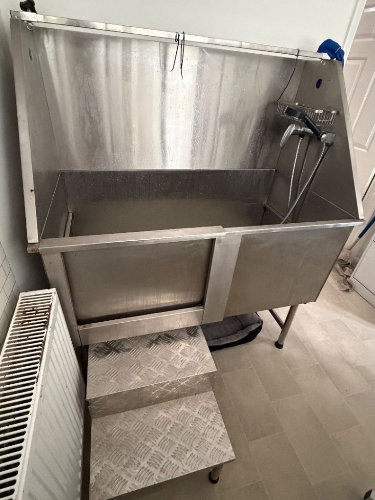 Groom Professional Steel Bath 