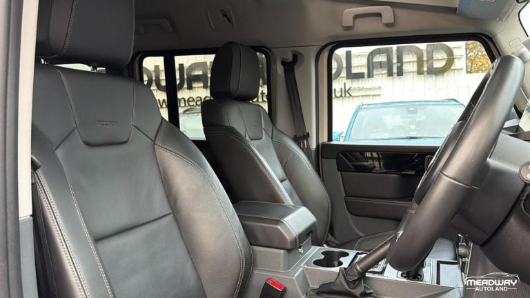 2024 INEOS Grenadier 3.0P Fieldmaster Edition Station Wagon Auto 4WD Euro 6 (s/s) 6dr MPV Petrol ...