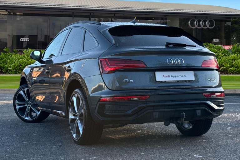 2022 Audi Q5 Edition 1 40 TDI quattro 204 PS S tronic SUV DIESEL Automatic