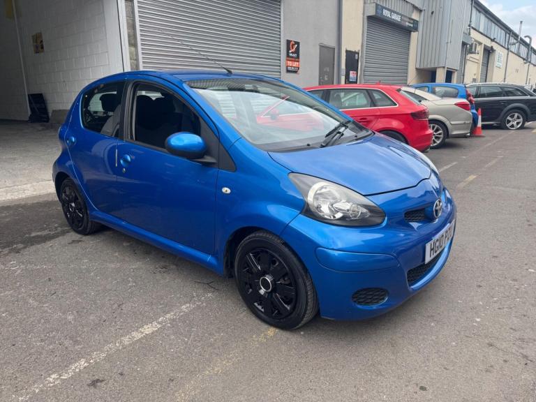  Toyota AYGO 1.0 VVT-i Blue MultiMode Euro 4 5dr Petrol Automatic