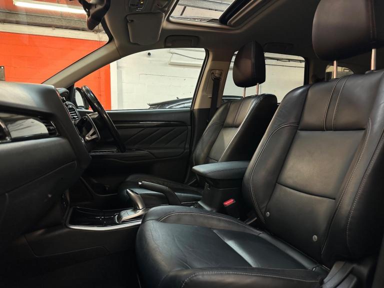 2016 Mitsubishi Outlander 2.0 PHEV GX4h 5dr Auto ESTATE PETROL/ELECTRIC Automatic