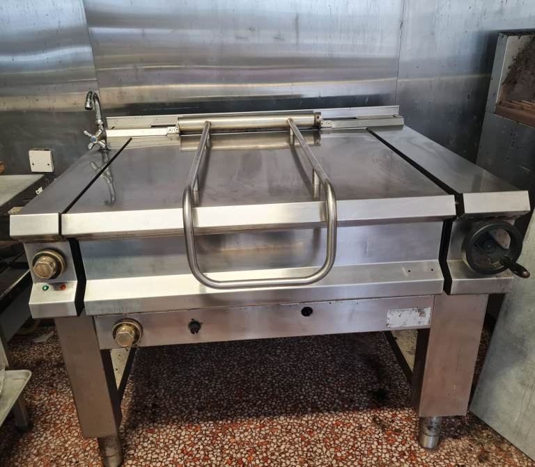 Hobart Bratt Pan - 60+ liter capacity   "Closing Kitchen, selling refrig, dishwasher and Deep Sink"