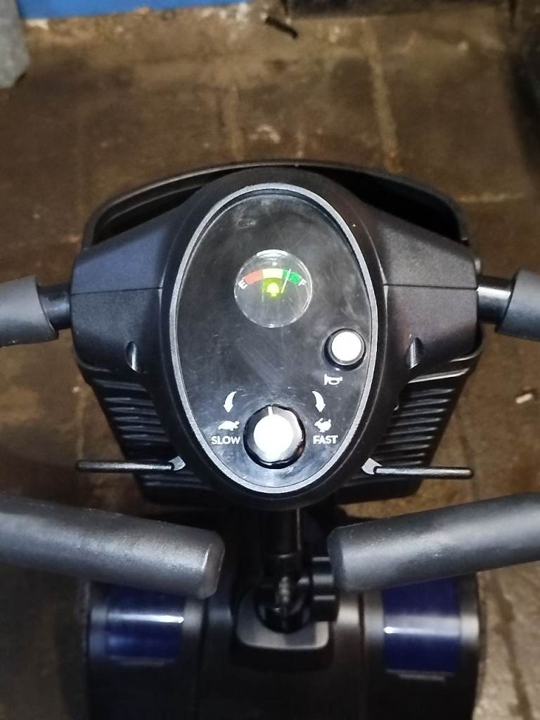 Lightweight Mobility Boot Scooter 