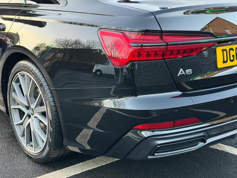 2019 Audi A6 Saloon 2.0 TDI 40 Black Edition Saloon 4dr Diesel S Tronic quattro Euro 6 (s/s) (2 S...