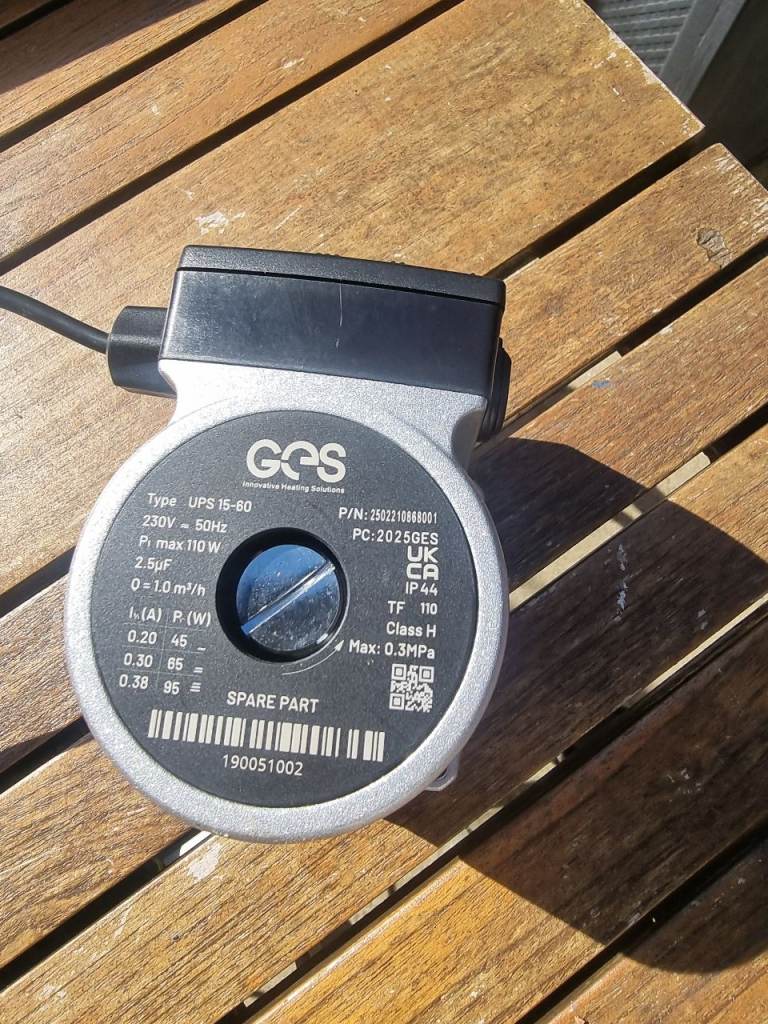 GCS UPS 15-60 Central Heating Pump