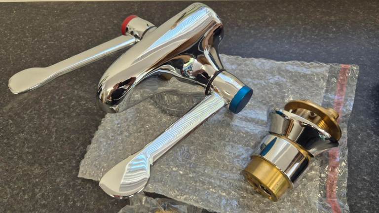 Horne TBT1-200DL Optitherm Medical tap - NEW