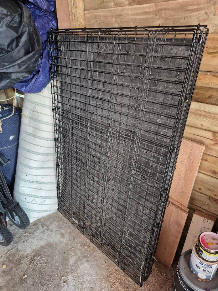 Large dog cage 