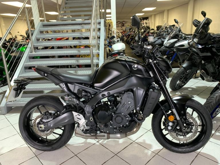 Yamaha MT-09 2022