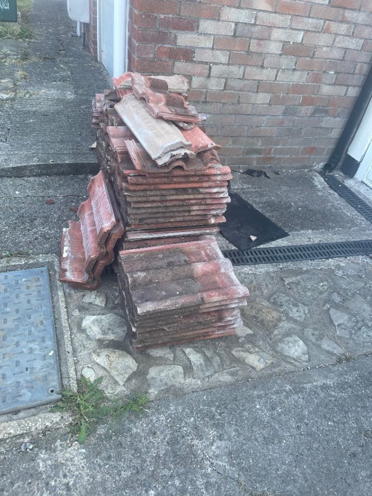 Roof tiles 