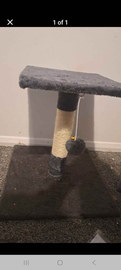 Small cat tree
