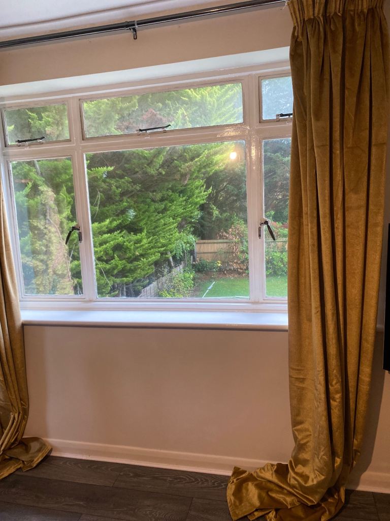 Gold colour full length curtains x4