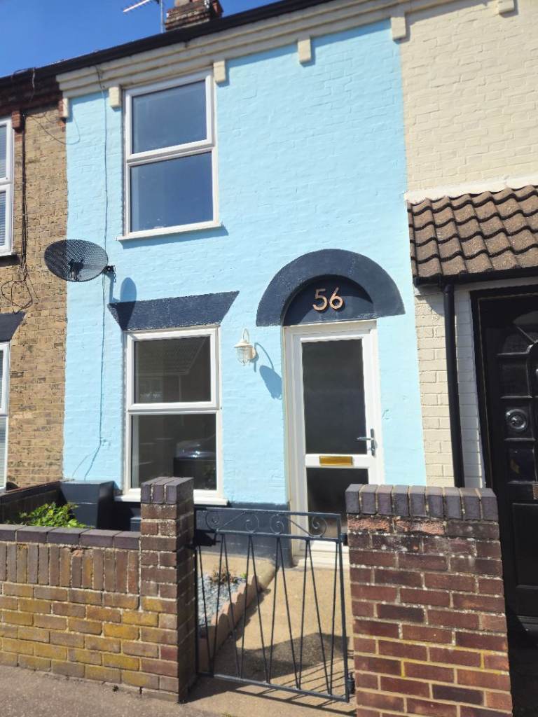3 bedroom house to rent September