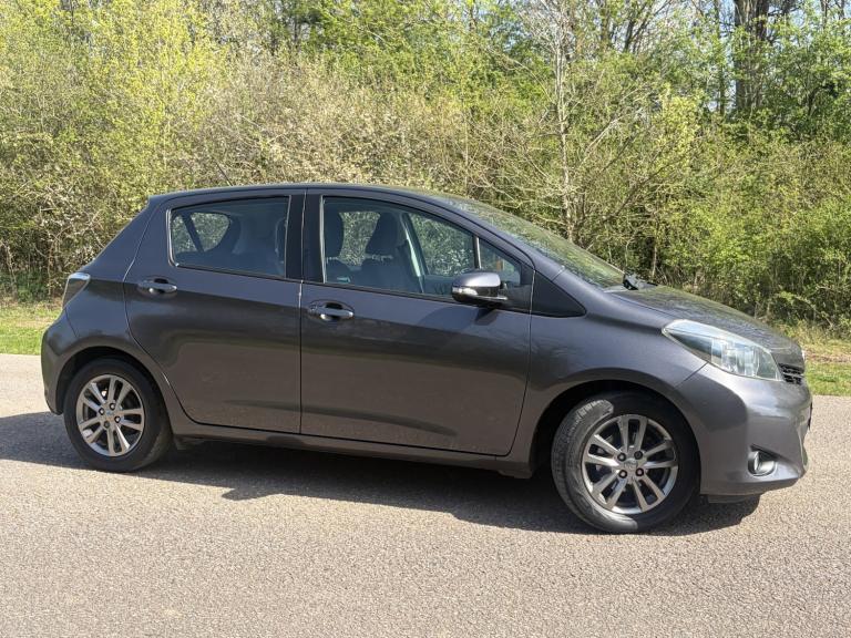 TOYOTA YARIS 1.0 VVT-i Icon Plus 2014