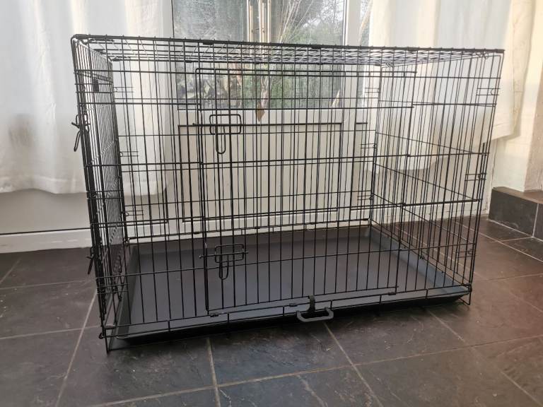 XL Dog Crate In New Condition