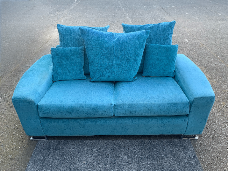 Teal Blue Velvet 2 Seater Sofa 🛋️ Delivery Available 🚚