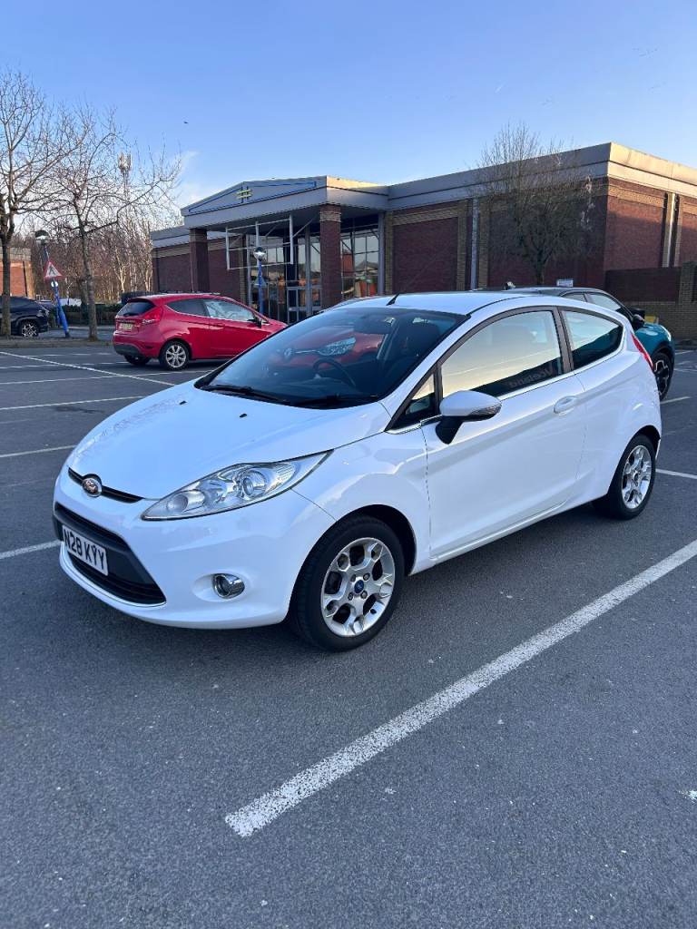 Ford Fiesta 1.25 Zetec 3 Door 2012