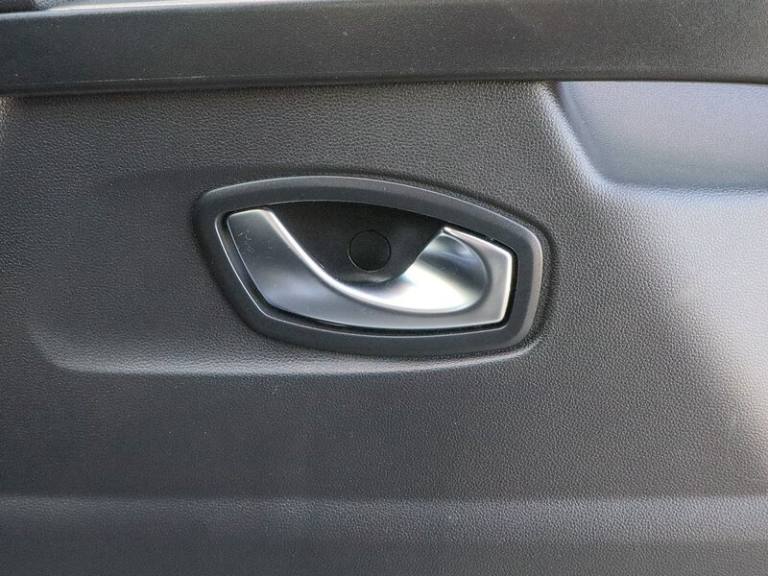 2023 Renault Trafic LL30 Sport Nav 2.0DCI 145BHP L2 LWB 9 SEAT MINIBUS, Rev Cam, Air Con, Cruis M...