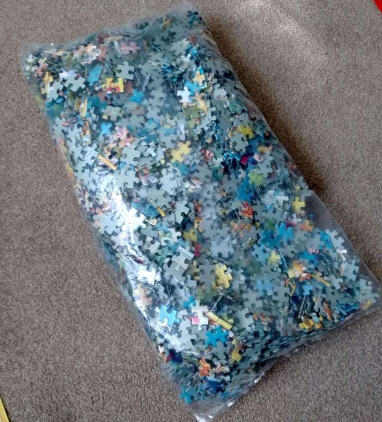 Heye Jigsaw Puzzle Bavarian Dream 4000 Piece Complete Puzzle Pieces Bag Unopened