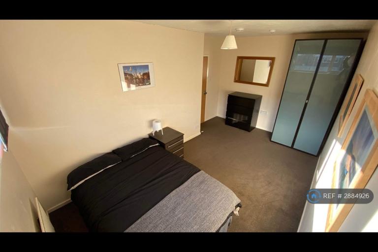 1 bedroom in Wildwood, Telford, TF7 (#2884926)