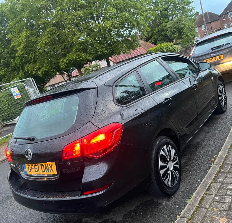 Vauxhall, ASTRA, Estate, 2012, Manual, 1398 (cc), 5 doors