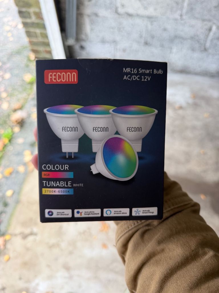 Feconn MR16 smart bulb